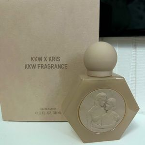 KKWxKris fragrance